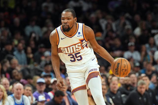 NBA裁判新规聚焦进攻球员推人行为